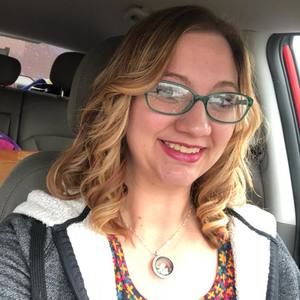 Meet your Posher, Andrea